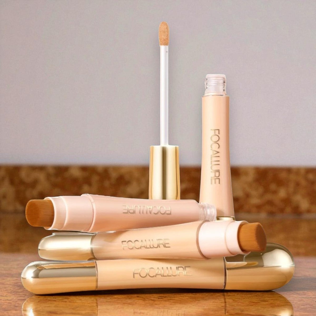 Corretivo Focallure 2 em 1 - Anti Manchas e Rejuvenescedora