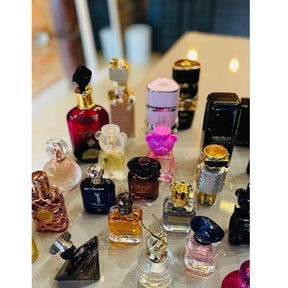 Caixa Surpresa Rosavie Essenza 15 Unidades Mini Perfumes Diversos Originais + Frete Grátis